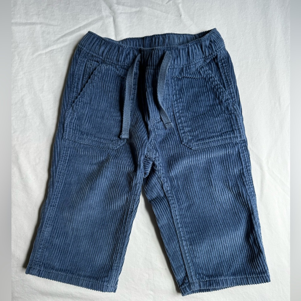 ⚫️5/$25!⚫️ GAP kids corduroy pants size 6-12